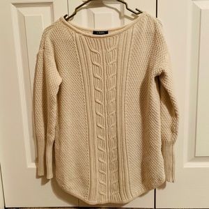 ✴️2/$20 3/$25  Chaps cable-knit boat neck sweater.